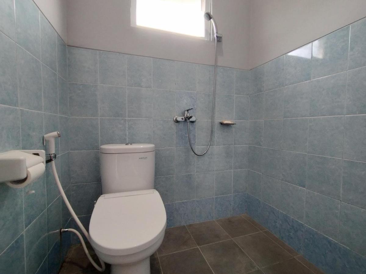 Villa Batu Tua Puncak Mitra Reddoorz ボゴール エクステリア 写真